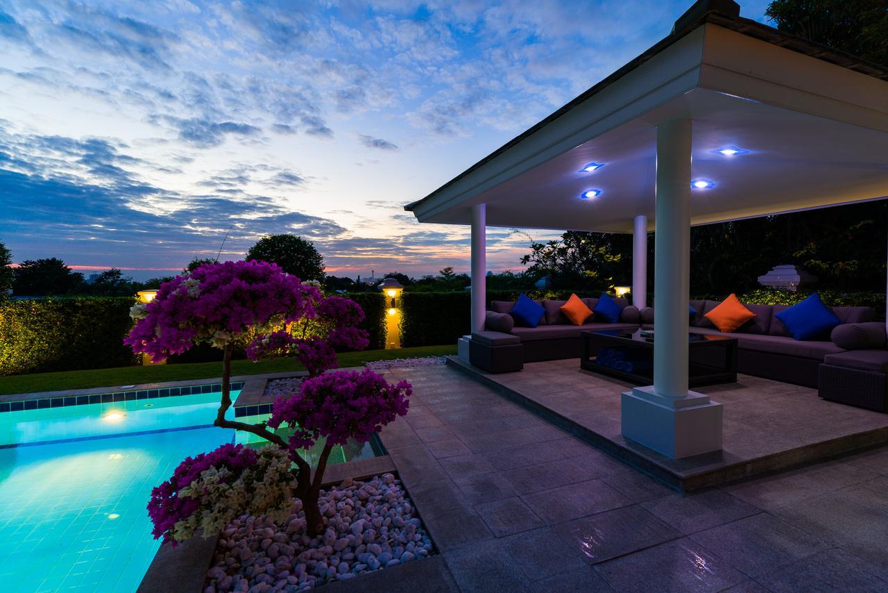 Luxury Pool Villa 604 4BR 8-10 persons Nong Prue Extérieur photo