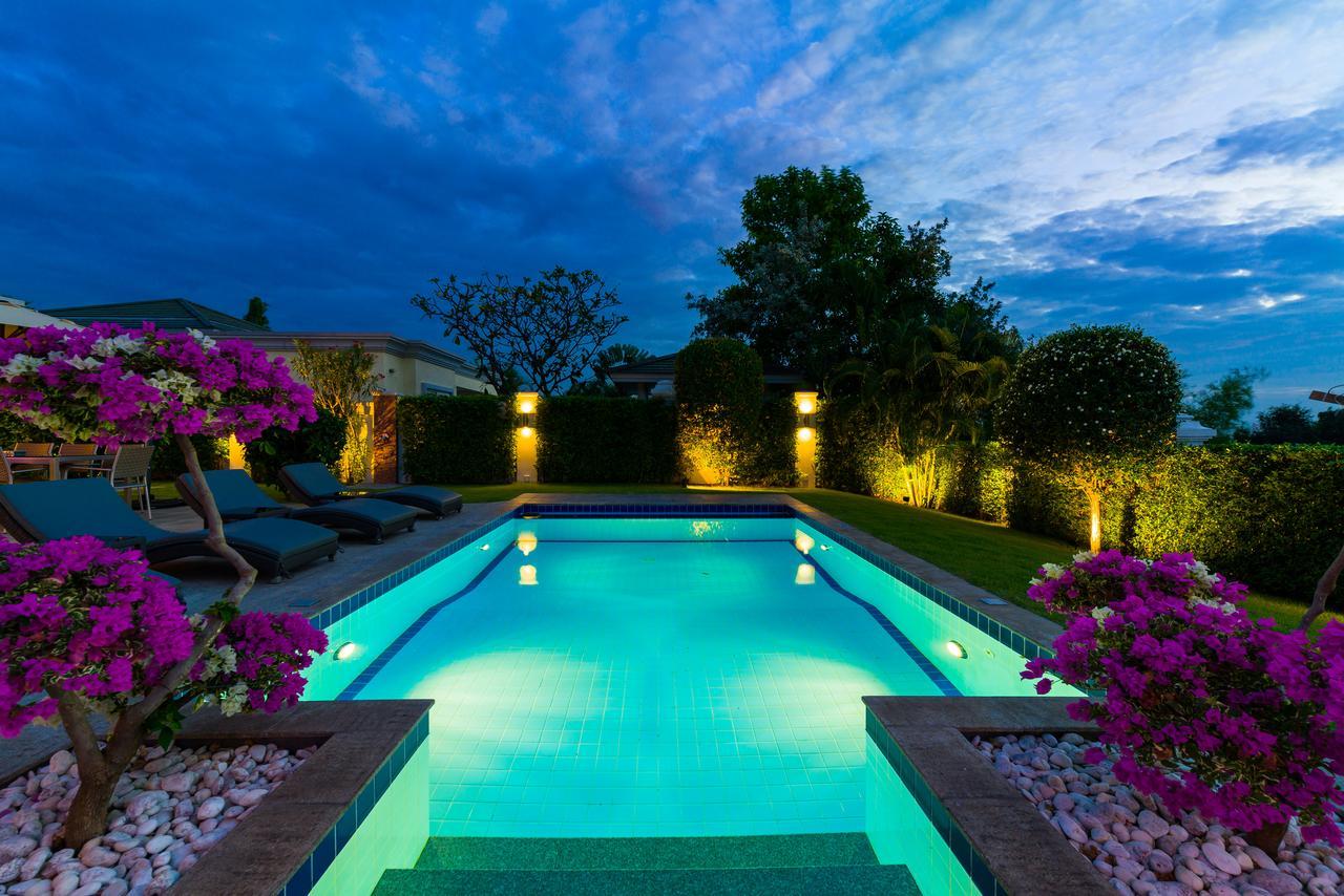 Luxury Pool Villa 604 4BR 8-10 persons Nong Prue Extérieur photo